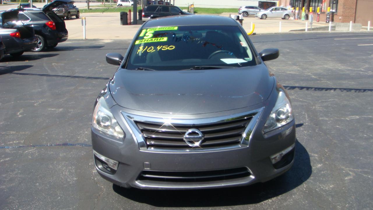 Nissan Altima 2.5 S Sedan 2015