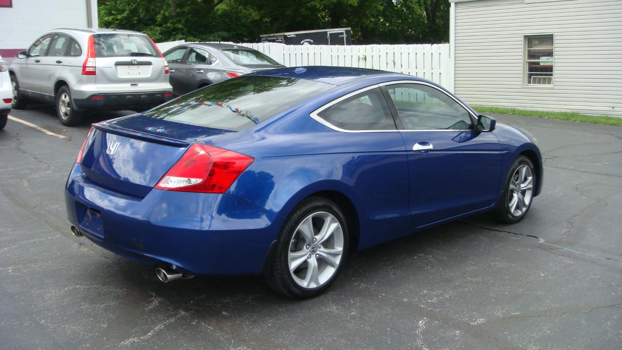 Honda Accord  2011