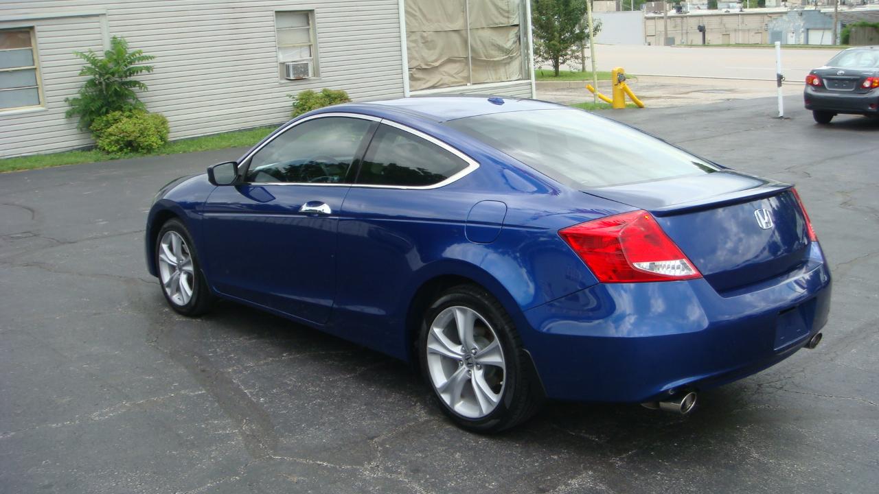 Honda Accord  2011