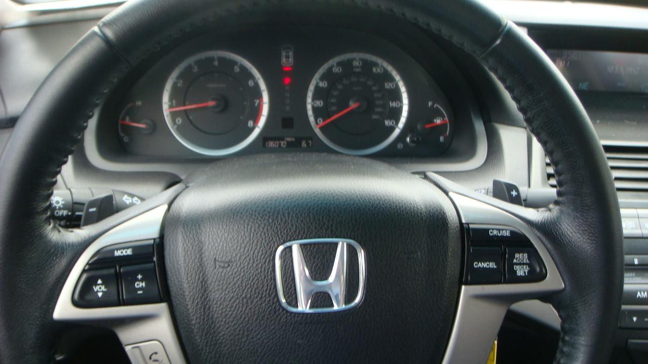 Honda Accord  2011