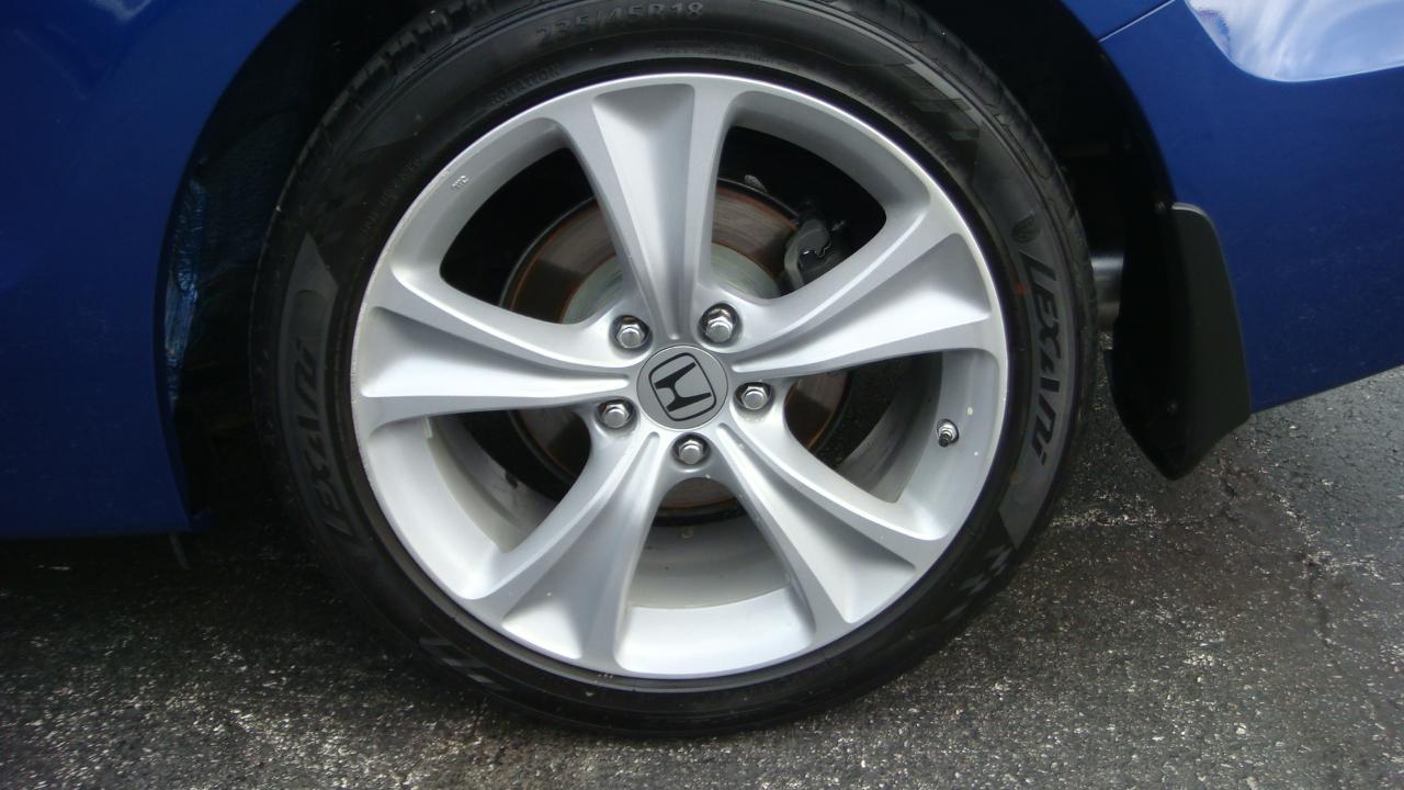 Honda Accord  2011