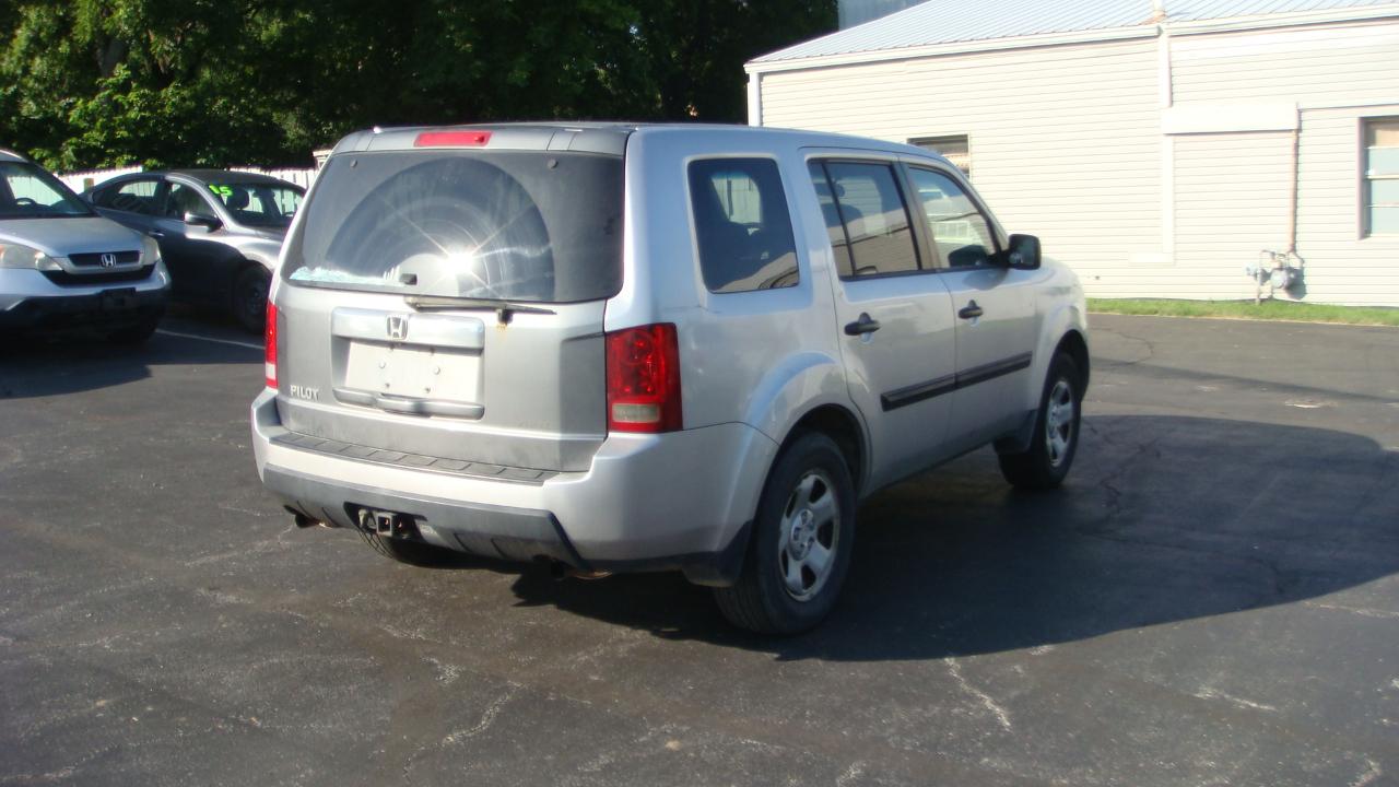 Honda Pilot LX 4WD 5-Spd AT 2010