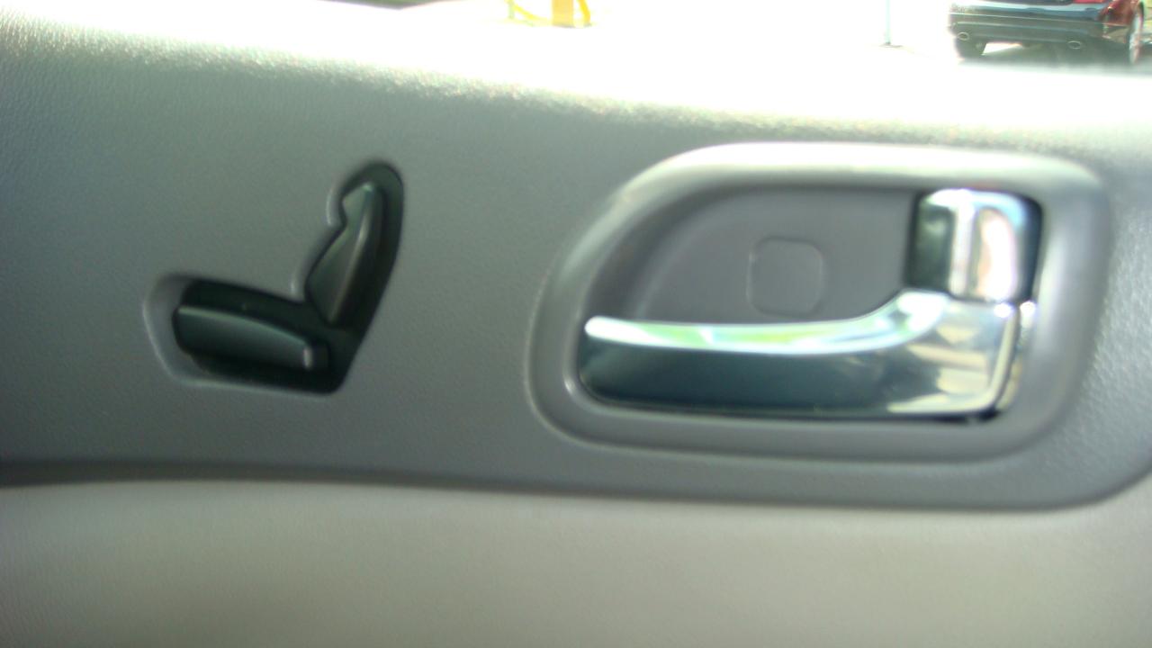 Kia Sedona EX LWB 2011