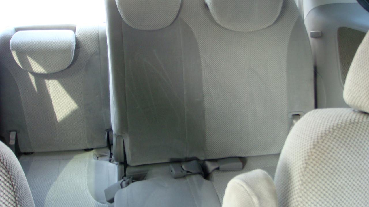 Kia Sedona EX LWB 2011