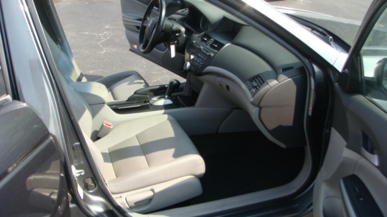 Honda Accord EX-L Sedan 2009