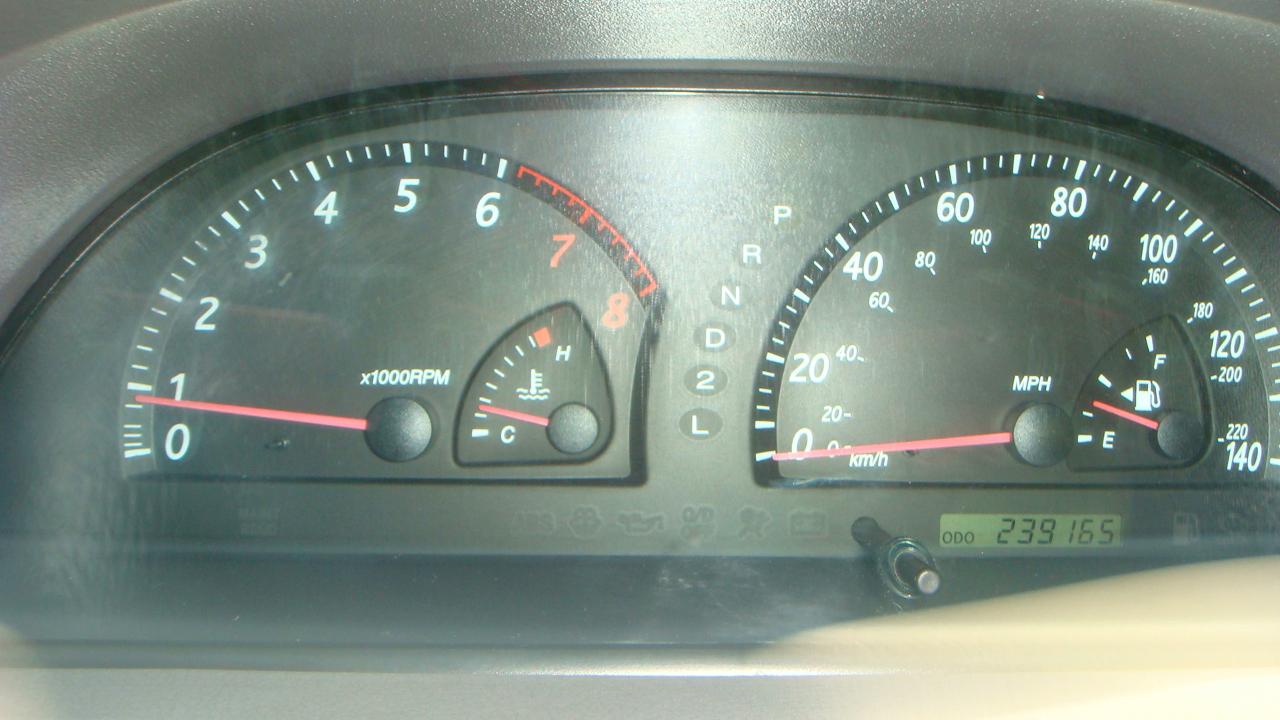 Toyota Camry LE 2004
