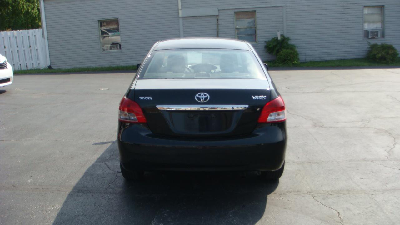 Toyota Yaris Sedan 2008