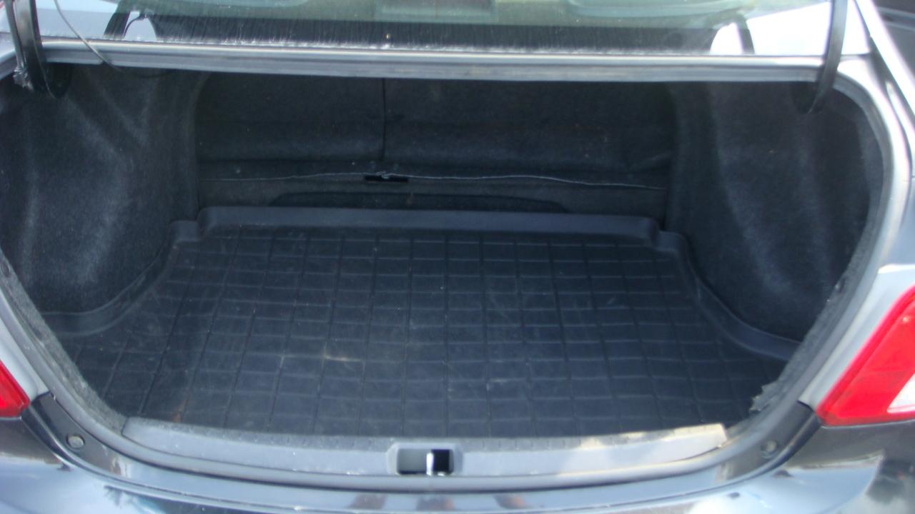 Toyota Yaris Sedan 2008