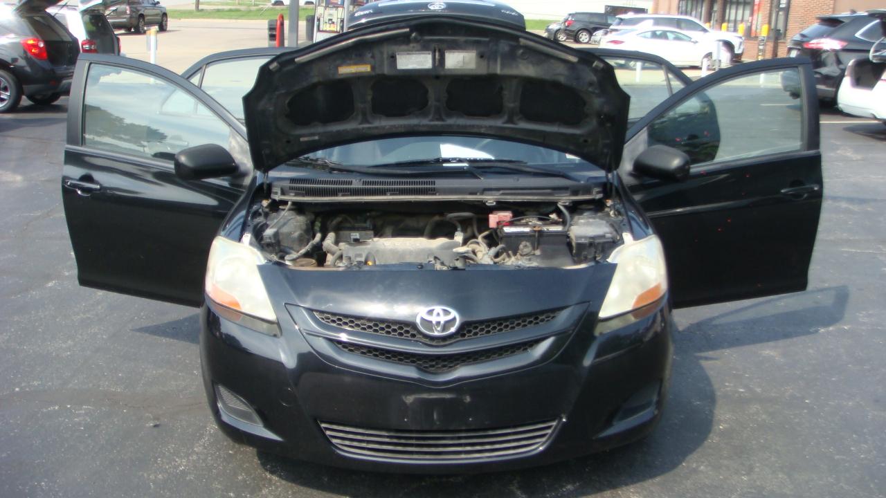 Toyota Yaris Sedan 2008