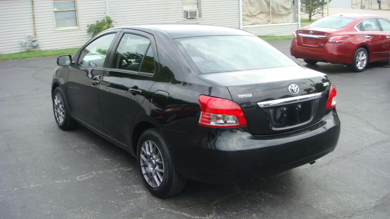 Toyota Yaris Sedan 2008