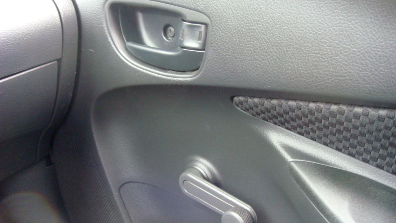 Toyota Yaris Sedan 2008