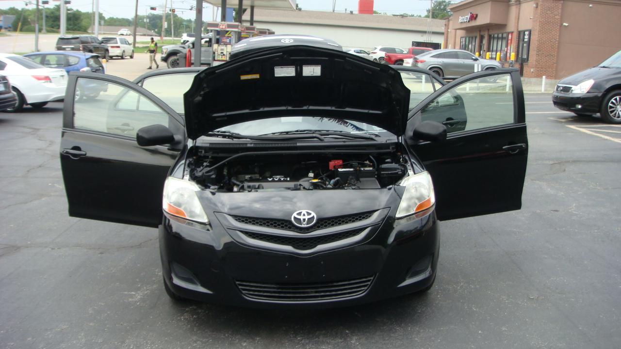 Toyota Yaris Sedan 2008