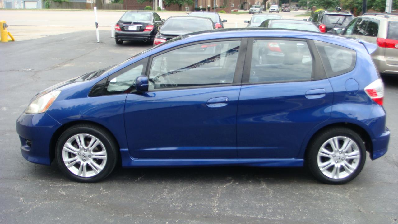 Honda Fit Sport 4D Hatchback 2010