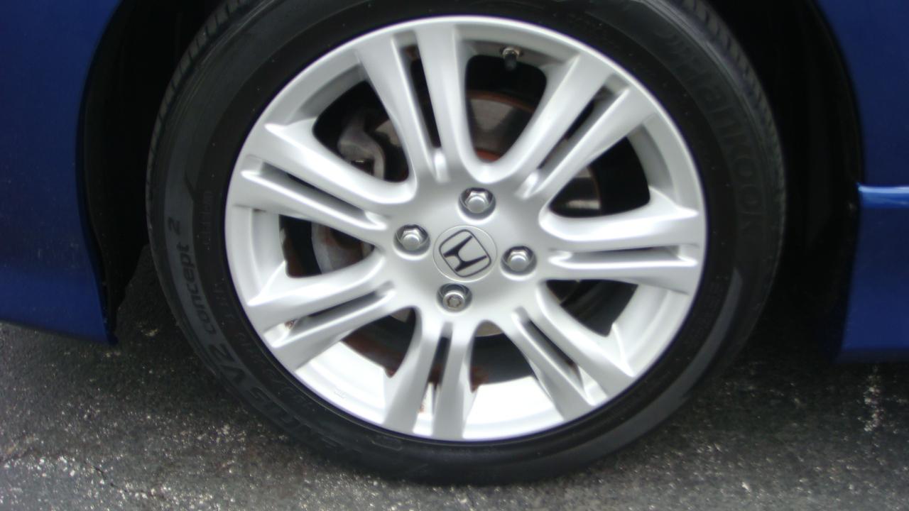 Honda Fit Sport 4D Hatchback 2010