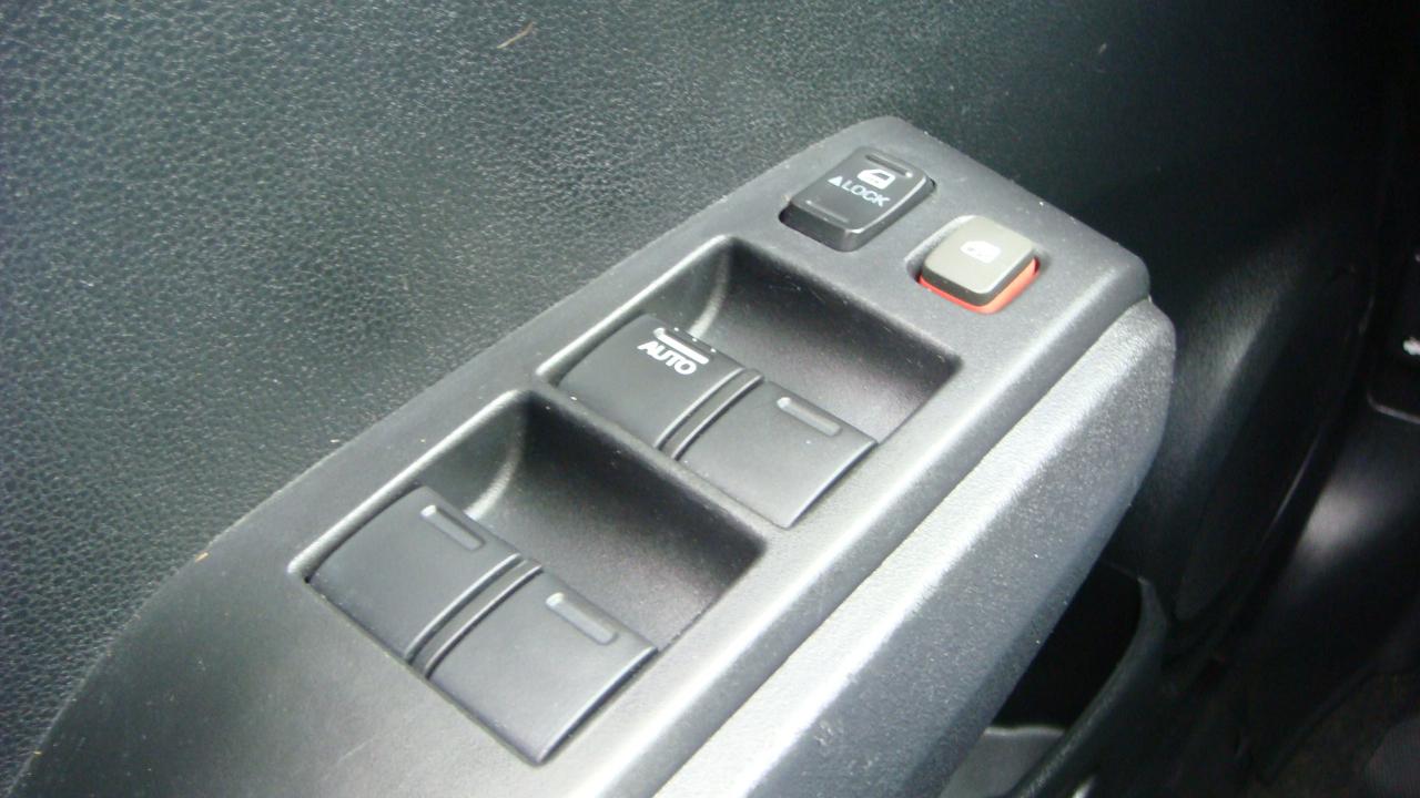 Honda Fit Sport 4D Hatchback 2010