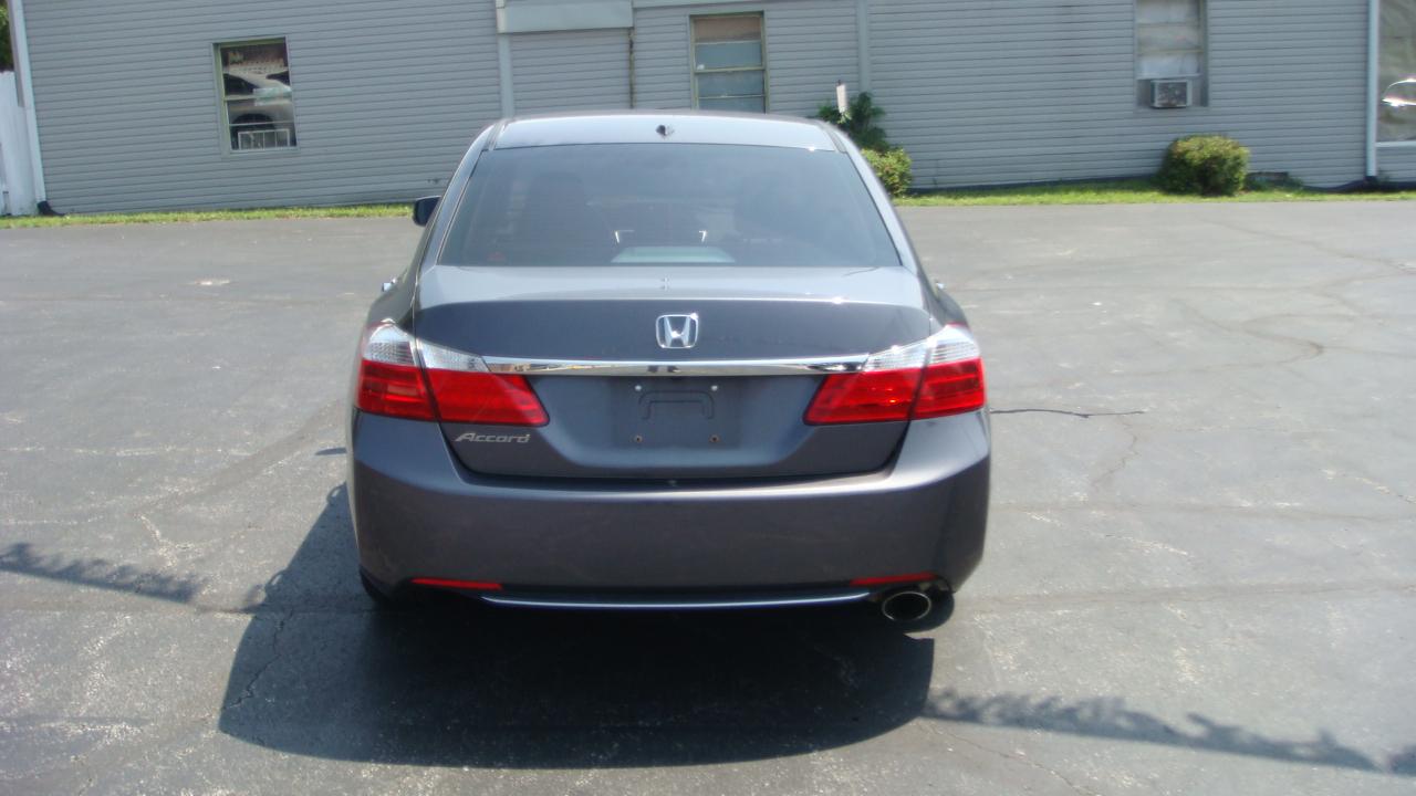 Honda Accord EX-L Sedan AT 2013