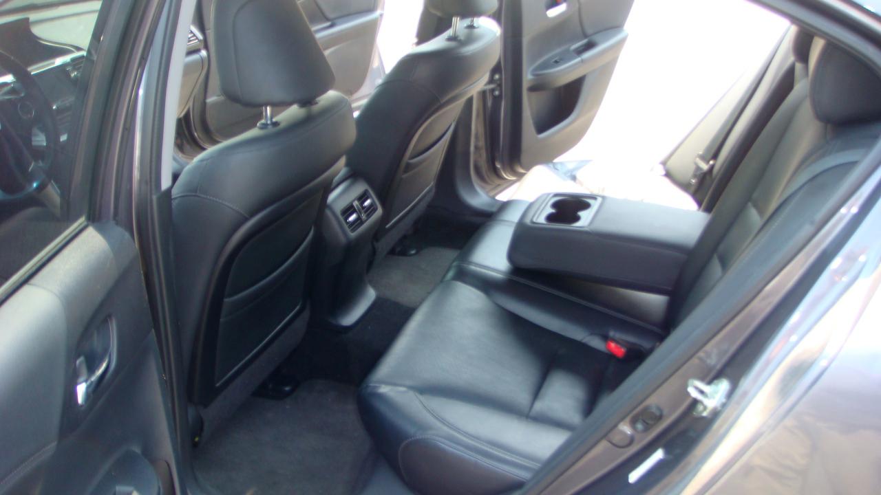 Honda Accord EX-L Sedan AT 2013