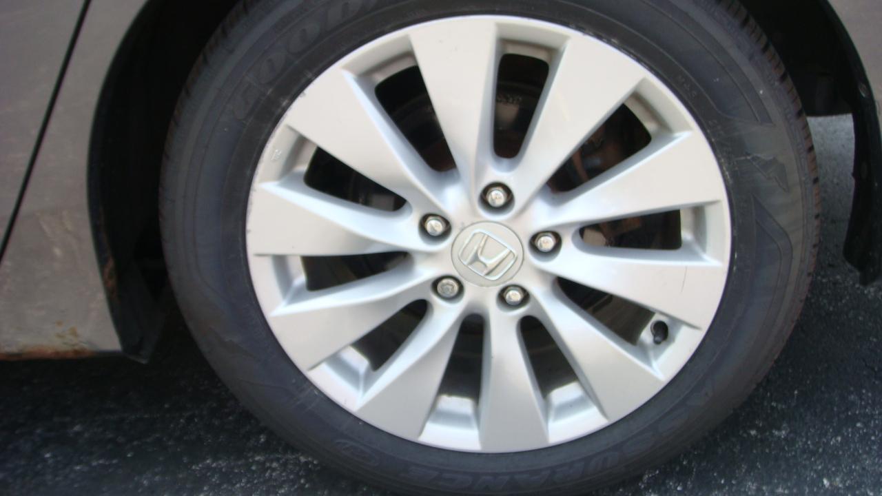 Honda Accord EX-L Sedan AT 2013