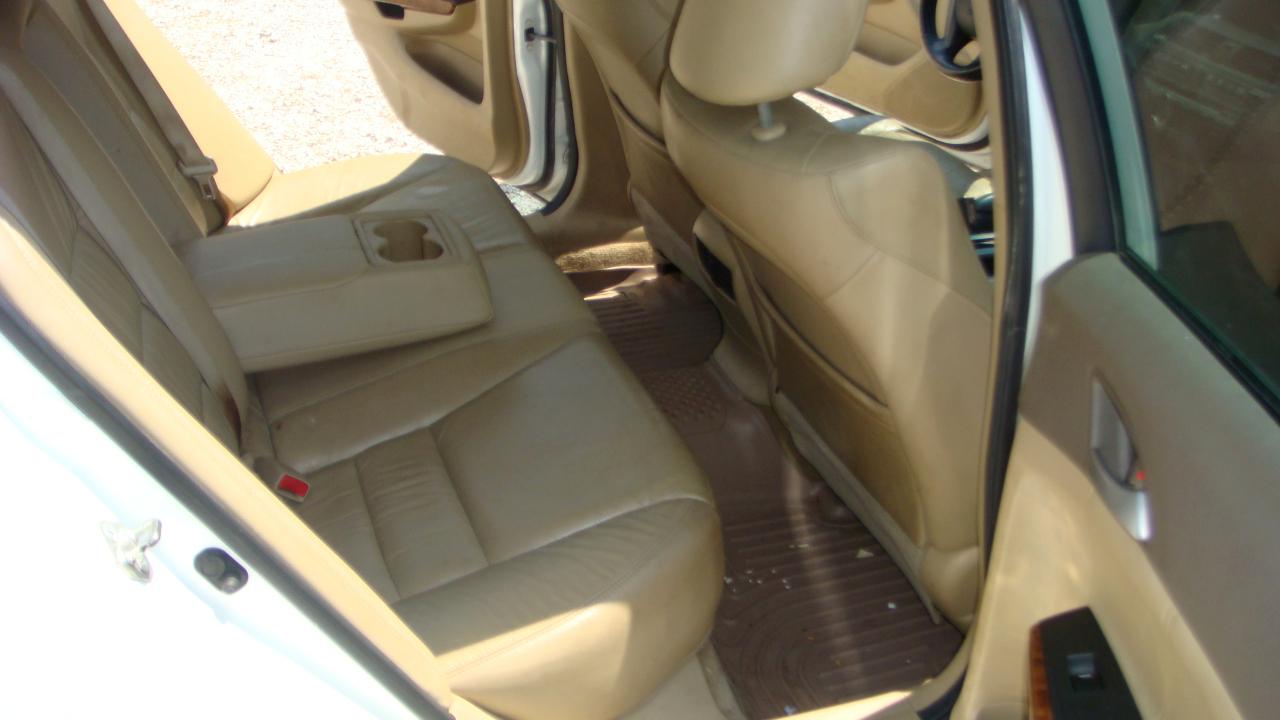 Honda Accord EX-L Sedan AT 2010