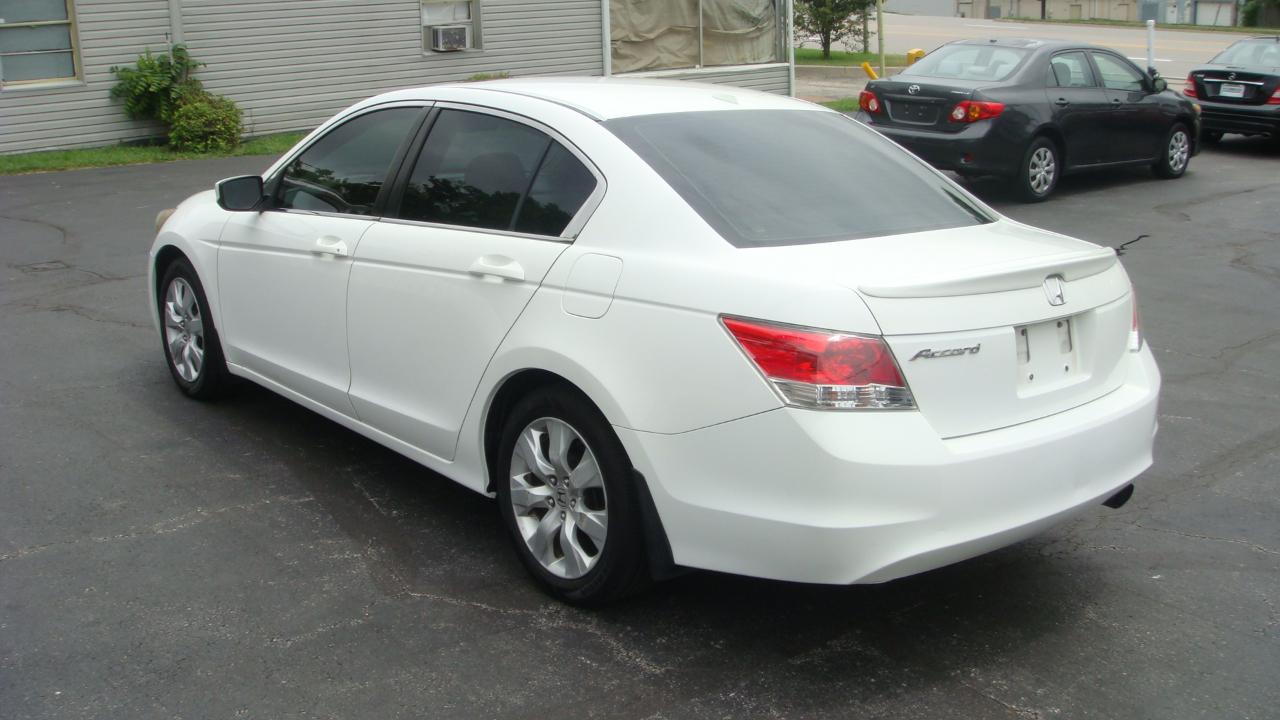 Honda Accord EX-L Sedan 2010