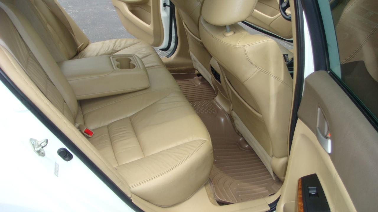 Honda Accord EX-L Sedan 2010
