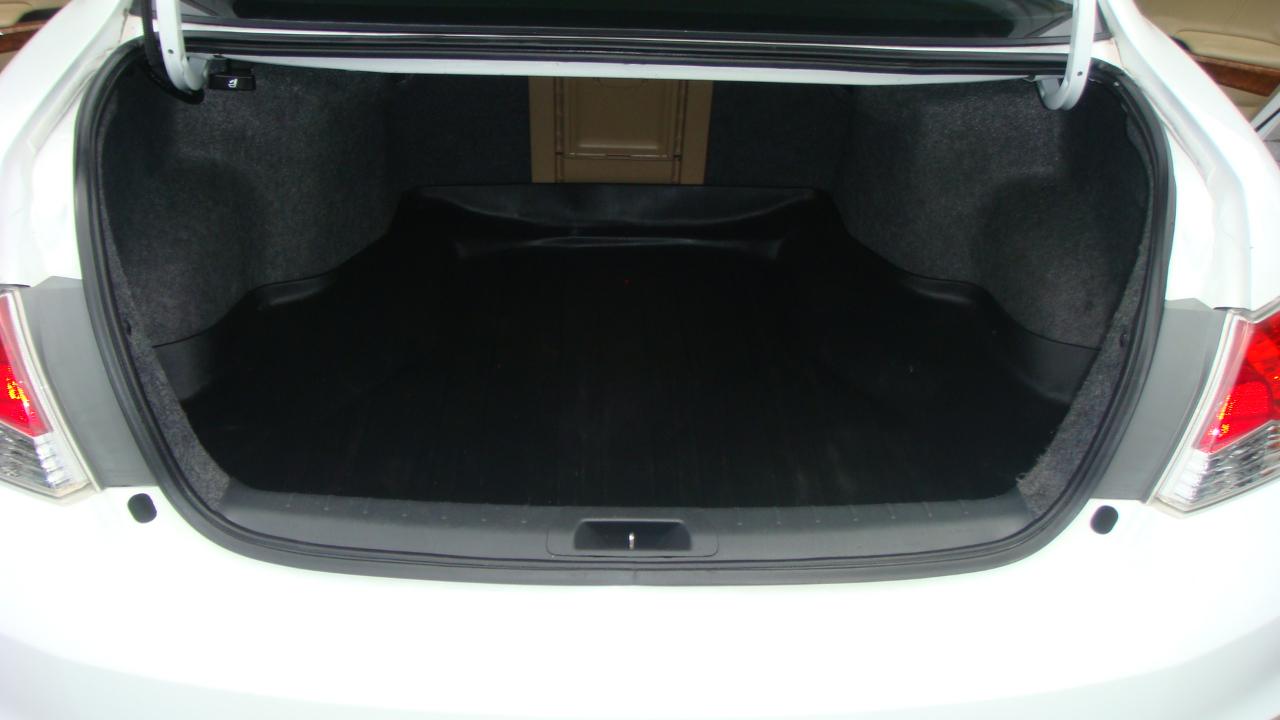 Honda Accord EX-L Sedan 2010