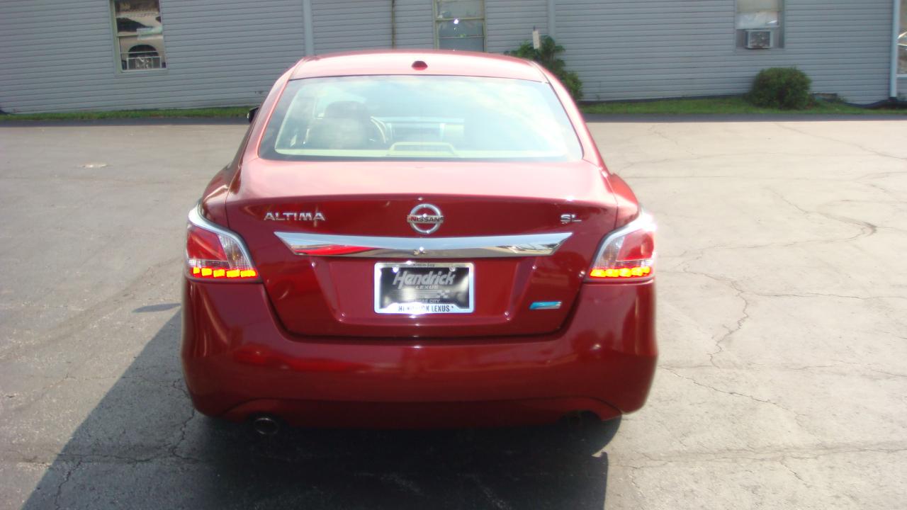 Nissan Altima 2.5 SL 2014
