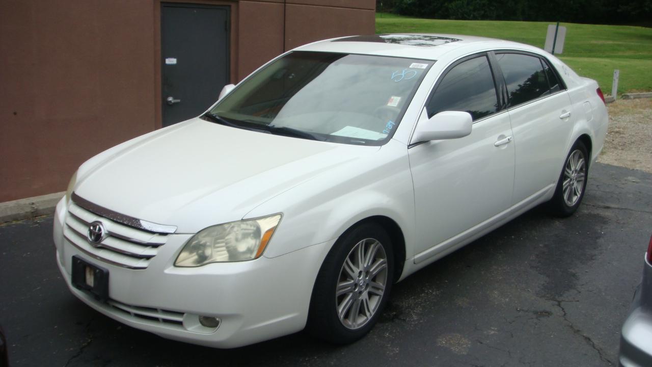 Toyota Avalon Limited 2006