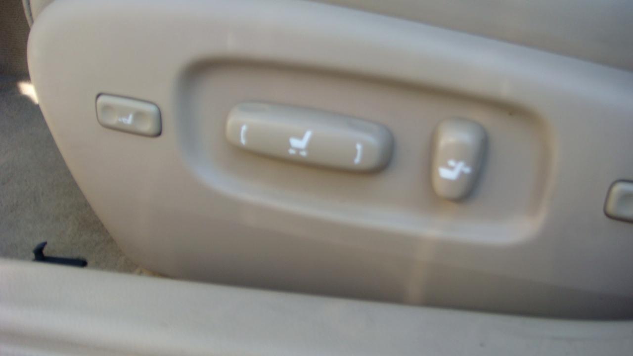 Toyota Avalon Limited 2006