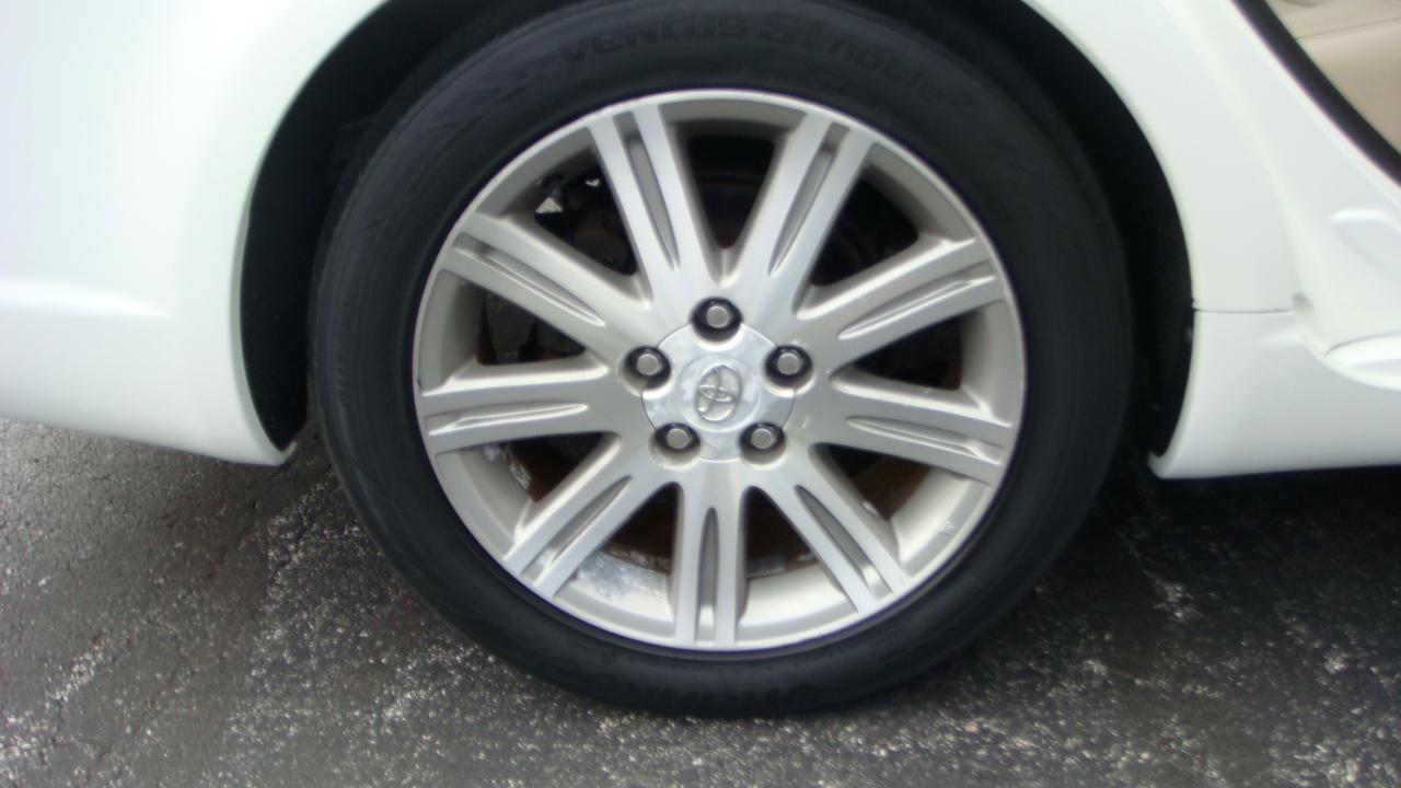 Toyota Avalon Limited 2006