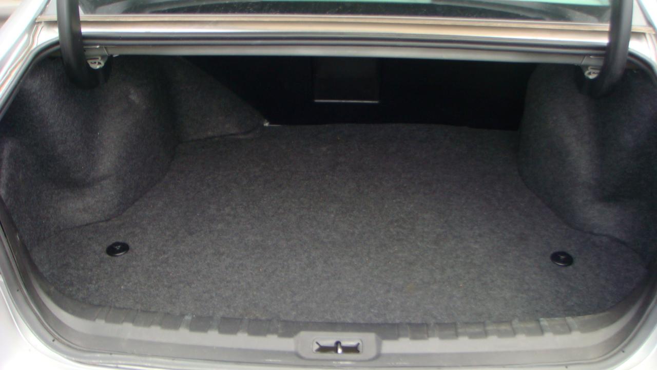 Buick Lucerne CXL 2011