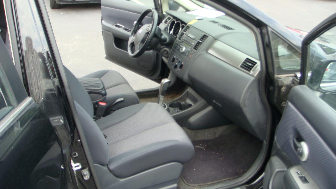 Nissan Versa 1.8 S Sedan 2007