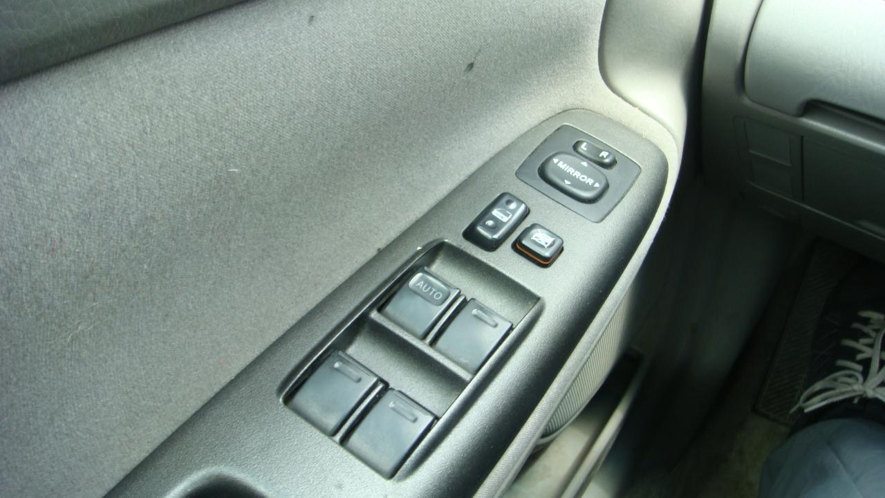 Toyota Camry LE 2005