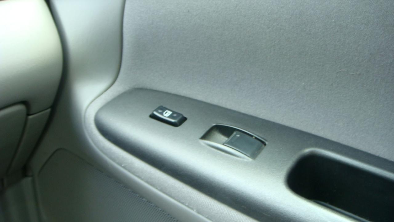 Toyota Camry LE 2005