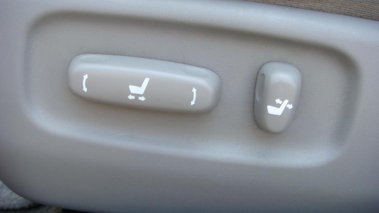 Toyota Camry LE 2005