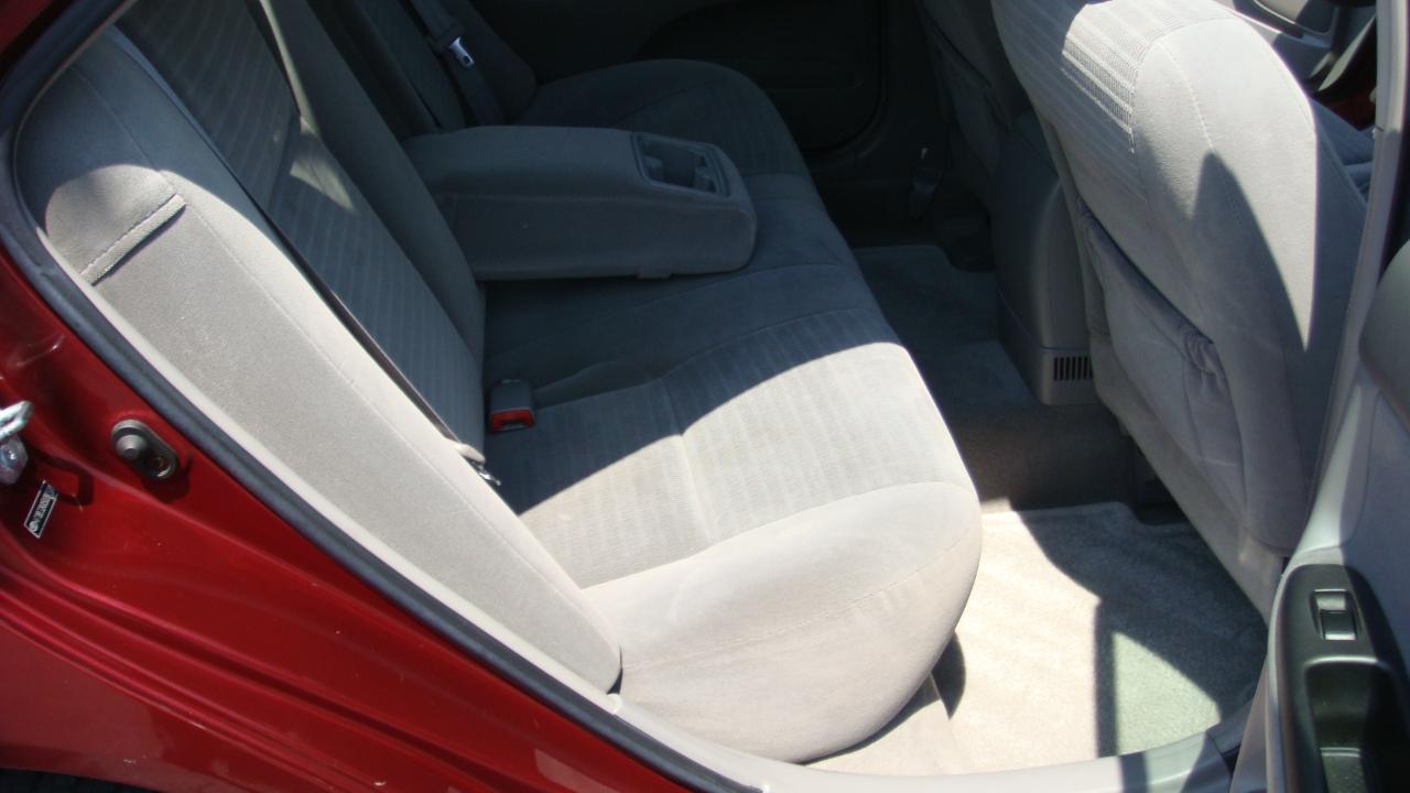 Toyota Camry LE 2005