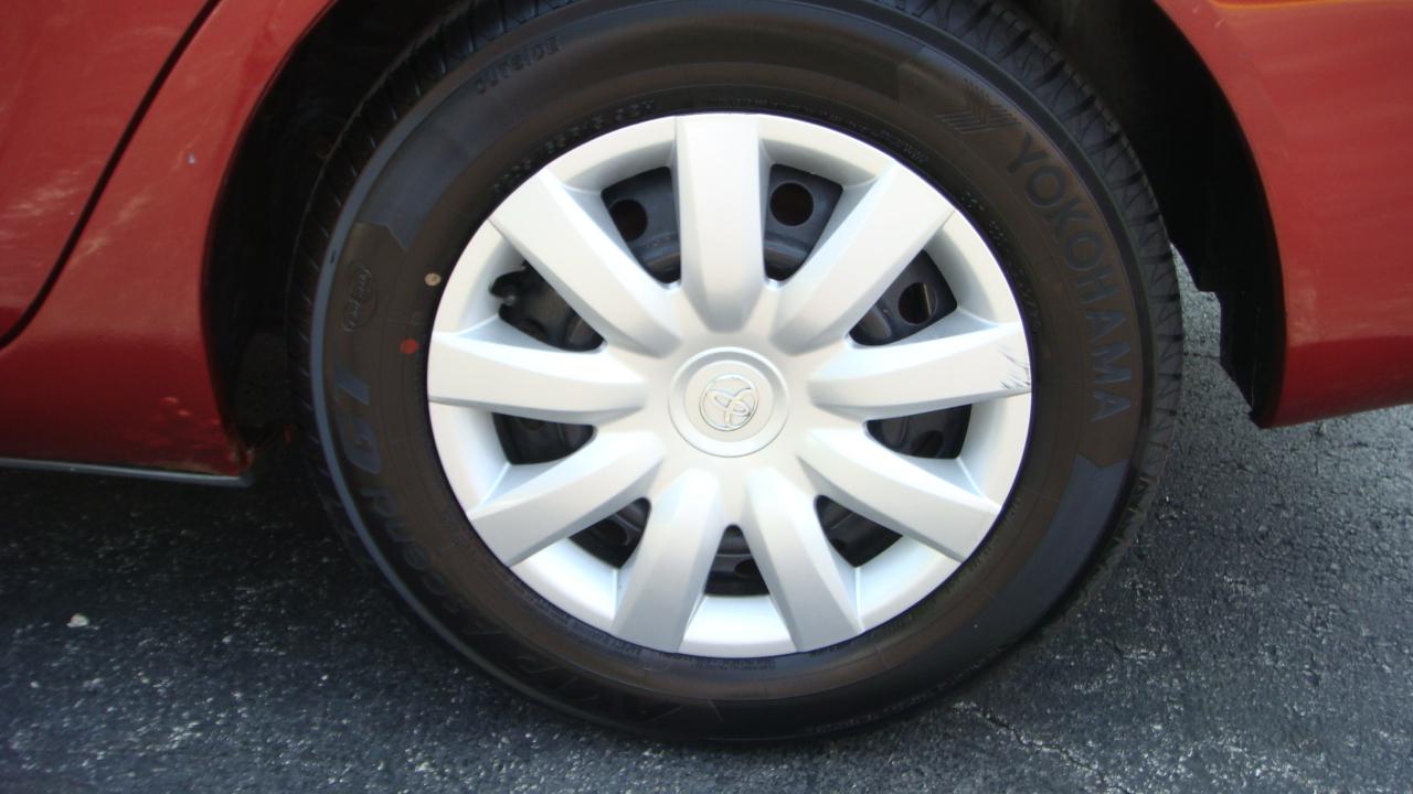 Toyota Camry LE 2005