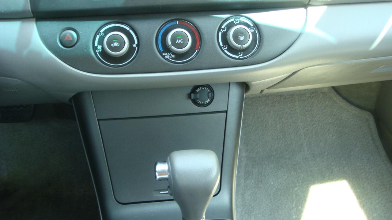 Toyota Camry LE 2005