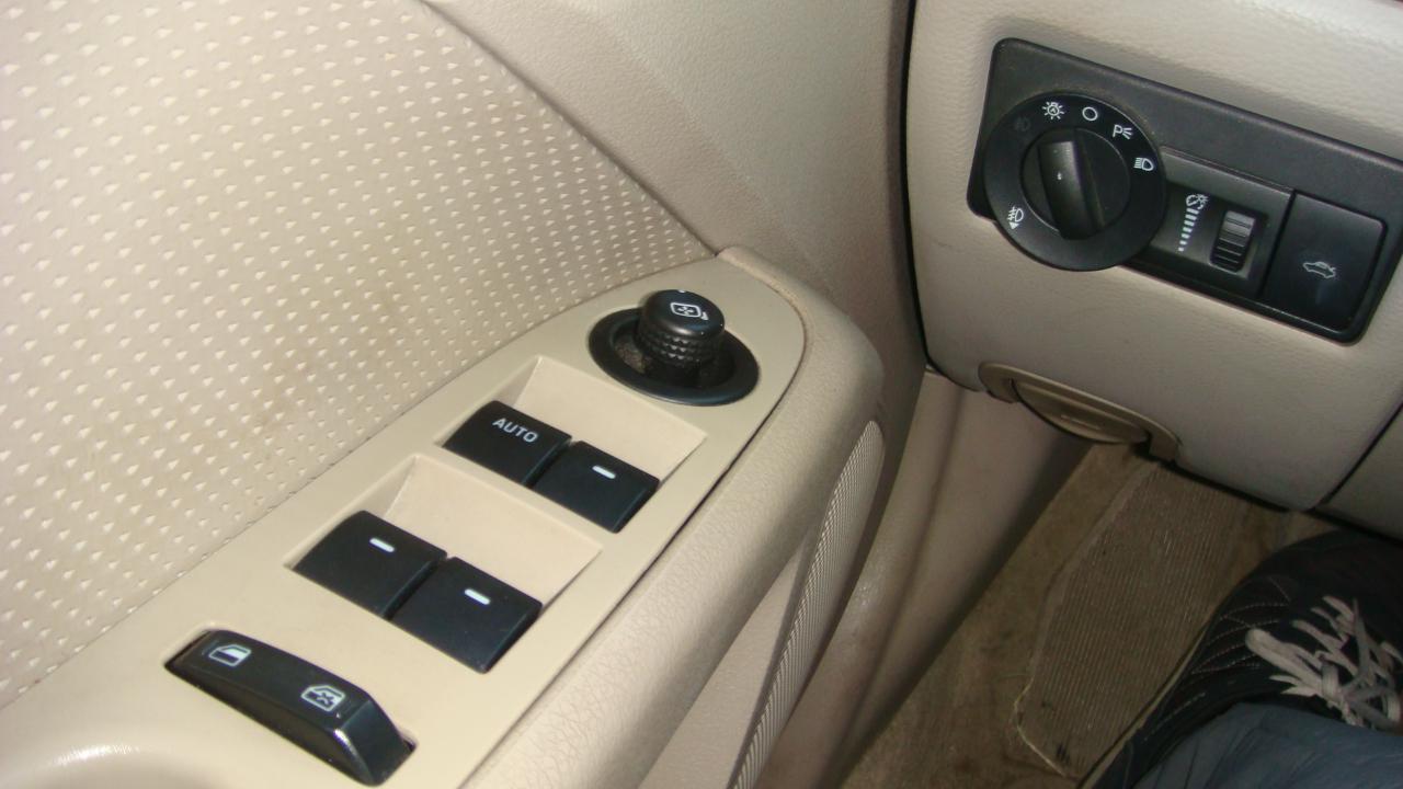 Ford Fusion V6 SEL 2008