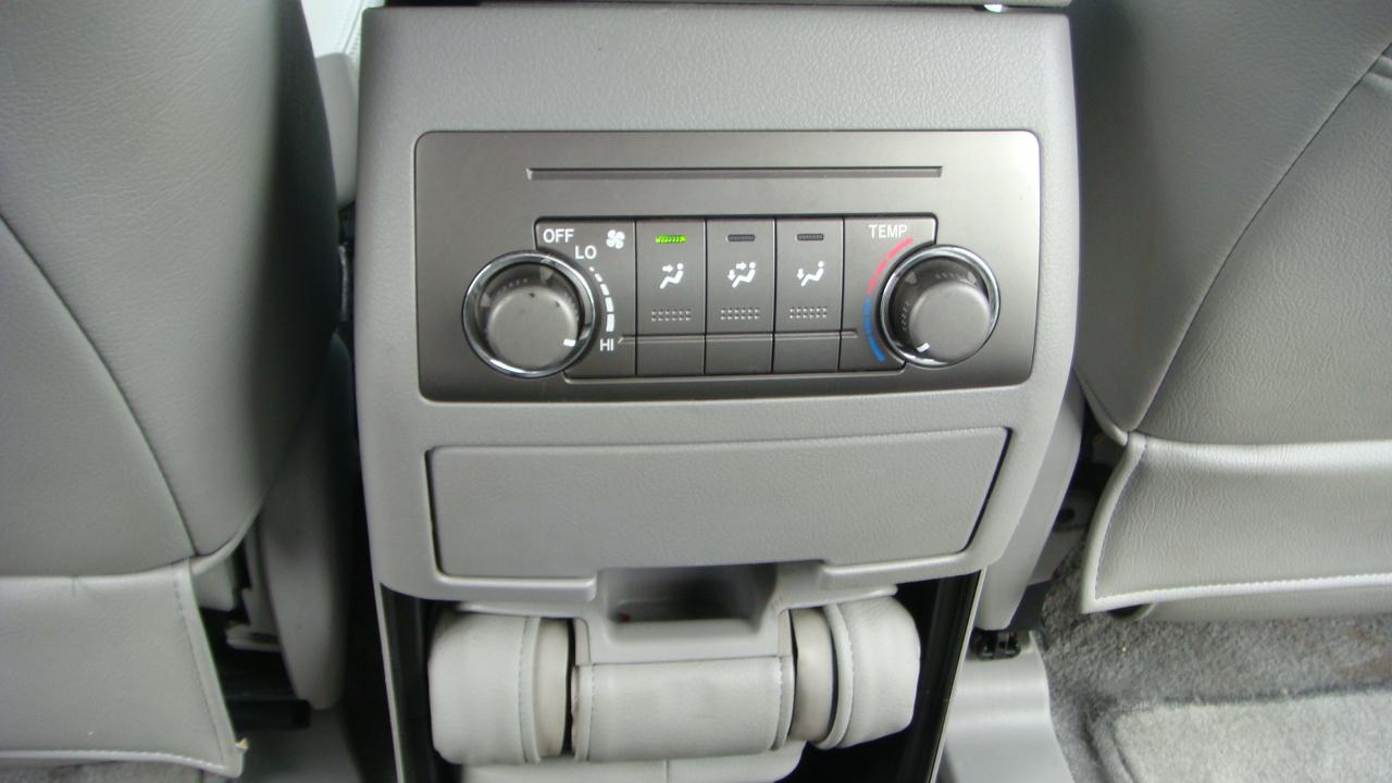 Toyota Highlander Limited 4WD 2008