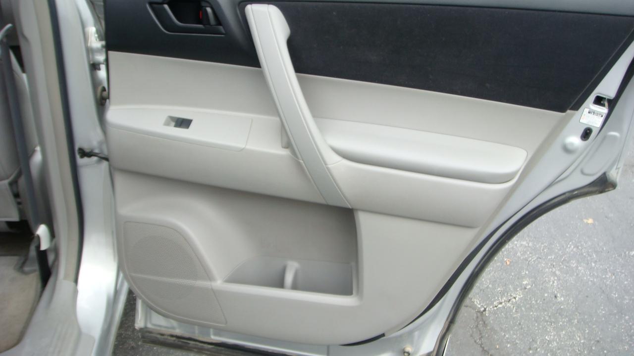 Toyota Highlander Limited 4WD 2008