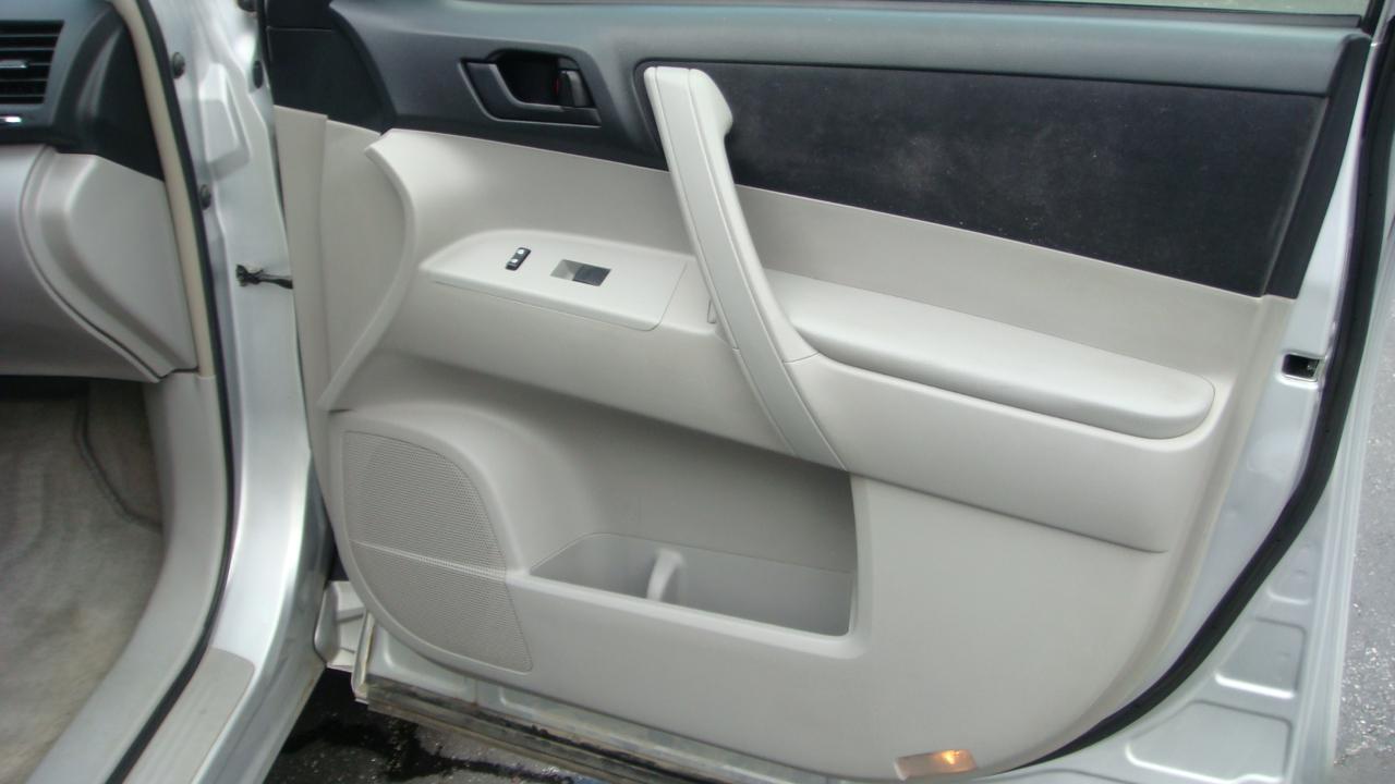 Toyota Highlander Limited 4WD 2008