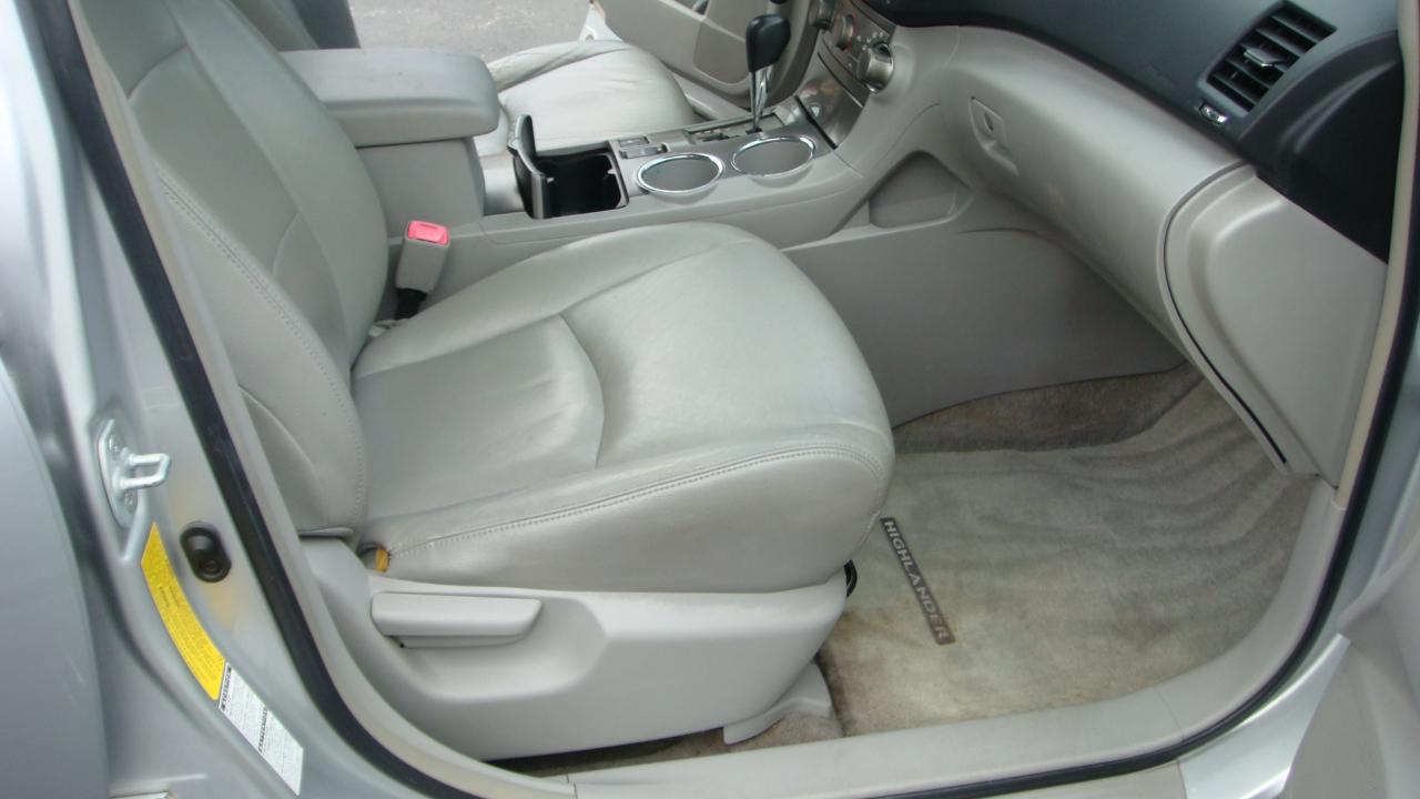 Toyota Highlander Limited 4WD 2008
