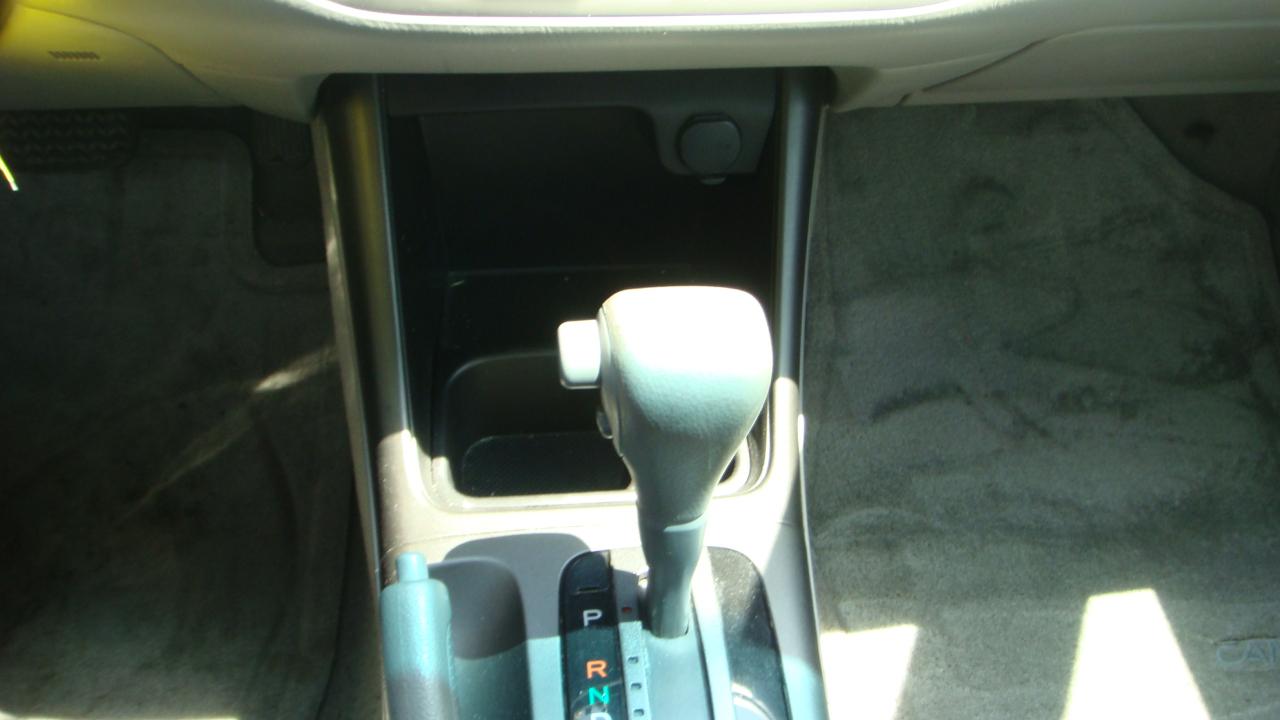 Toyota Camry LE 2002