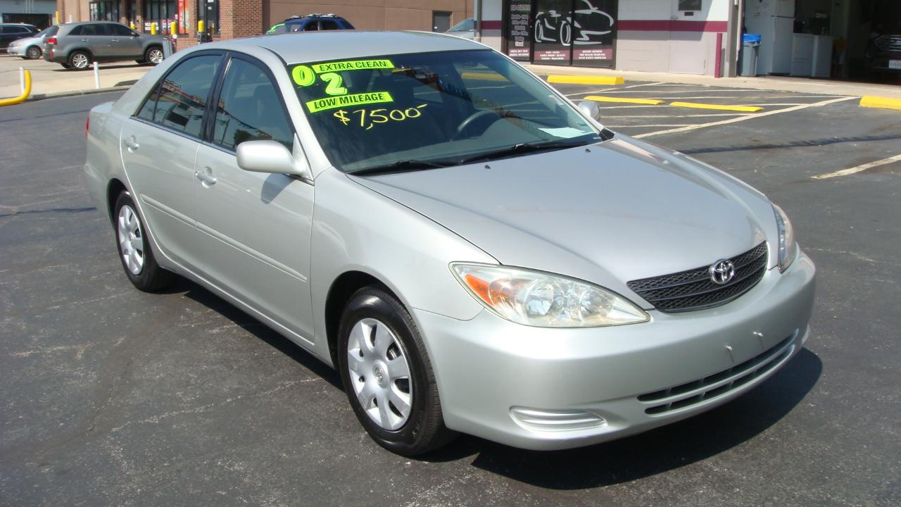 Toyota Camry LE 2002
