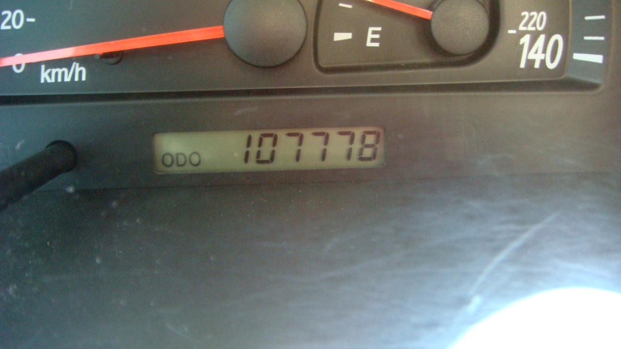 Toyota Camry LE 2002