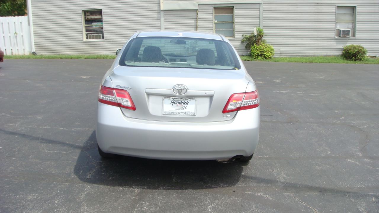 Toyota Camry LE 4D Sedan 2011