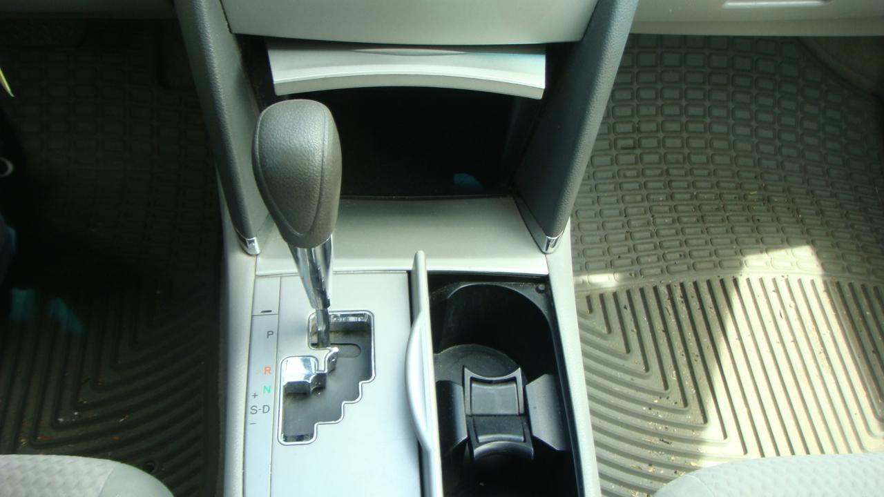 Toyota Camry LE 4D Sedan 2011