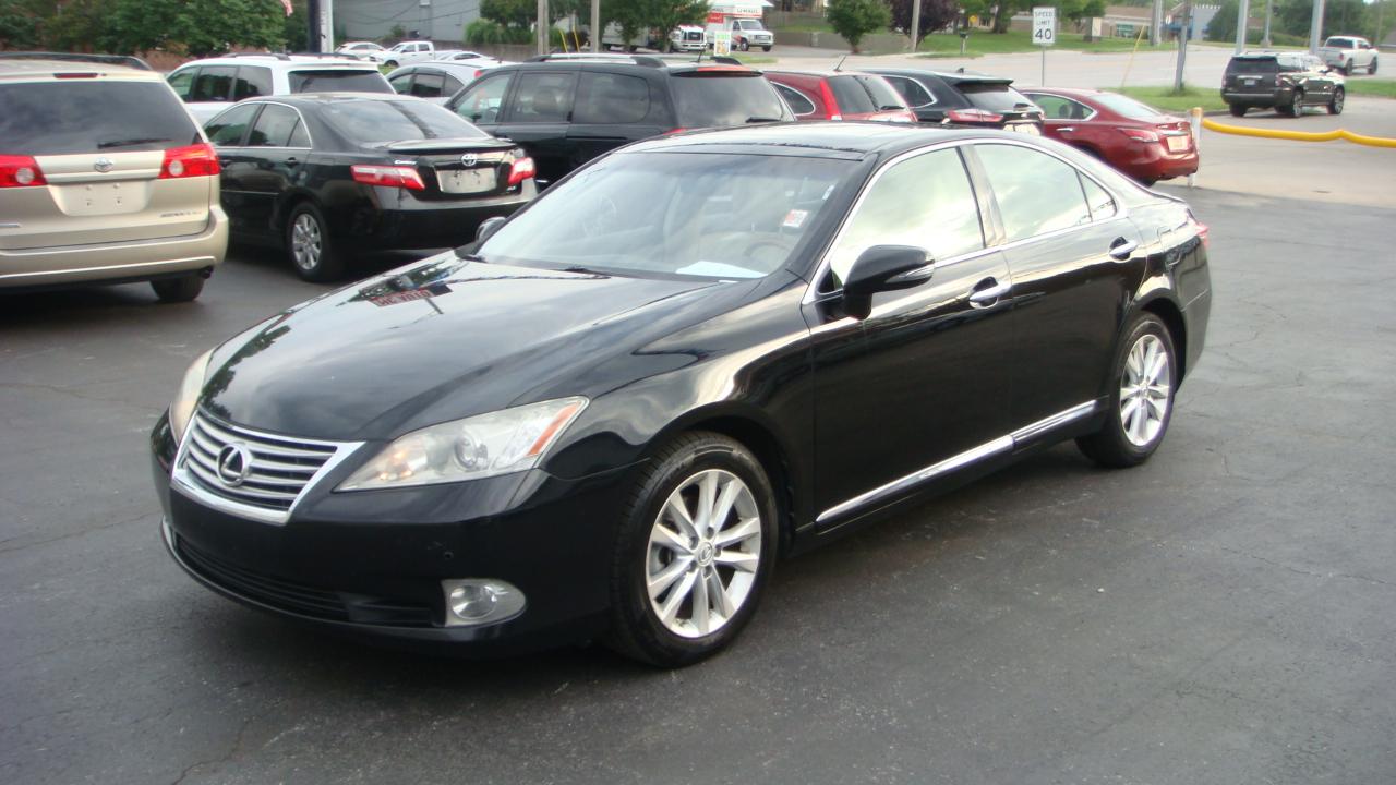 Lexus ES 350 Sedan 2010