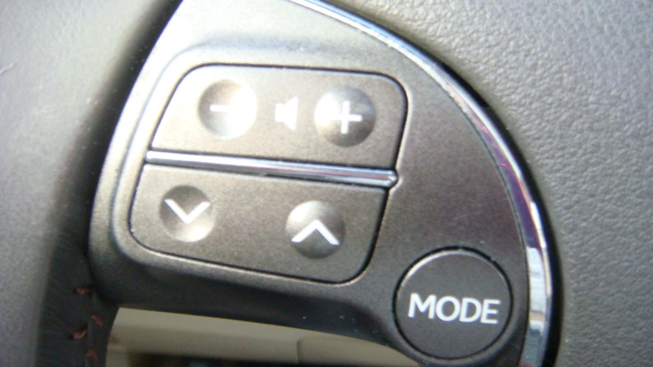 Lexus ES 350 Sedan 2010